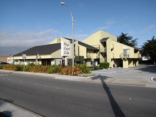 Sand Dollar Inn Seaside Exterior photo